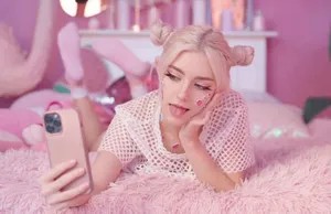 Mấy em người yêu điệu đà dễ thương thường thích được bắn lên mặt lắm Mấy em người yêu điệu đà dễ thương thường thích được bắn lên mặt lắm