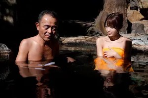 Trốn vợ yêu đi nghỉ dưỡng với tình trẻ 2 ngày 1 đêm Trốn vợ yêu đi nghỉ dưỡng với tình trẻ 2 ngày 1 đêm