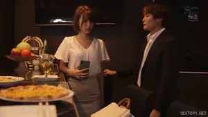 Vụng trộm với bồ củ ở buổi hợp lớp cuối năm Vụng trộm với bồ củ ở buổi hợp lớp cuối năm